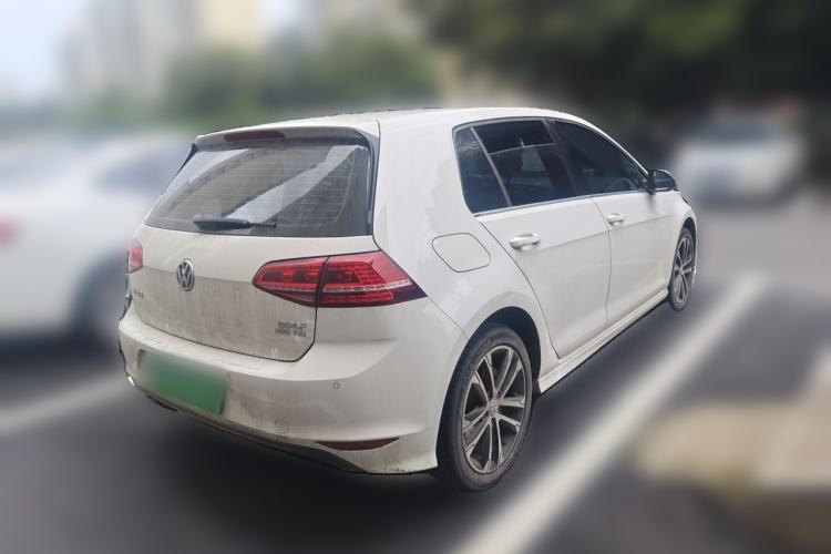 Used Volkswagen Golf 2017 280TSI Automatic R-Line Million-Vehicle Commemorative Edition Rear Right 45 Deg