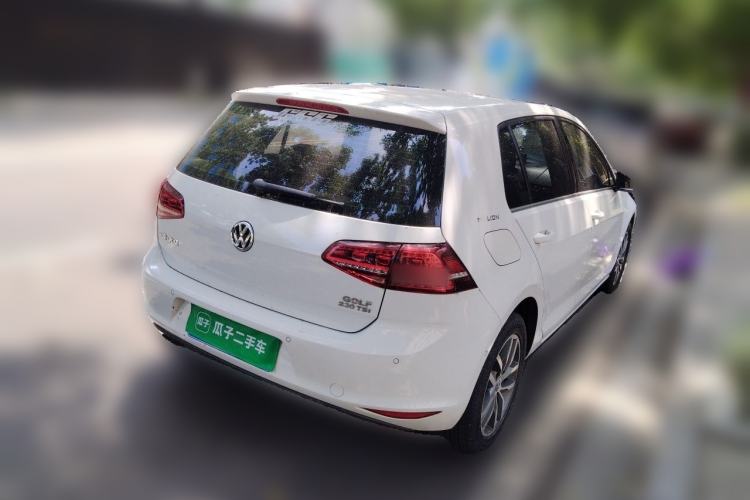 Used Volkswagen Golf 2017 230TSI Automatic Luxury Million-Vehicle Commemorative Edition Rear Right 45 Deg
