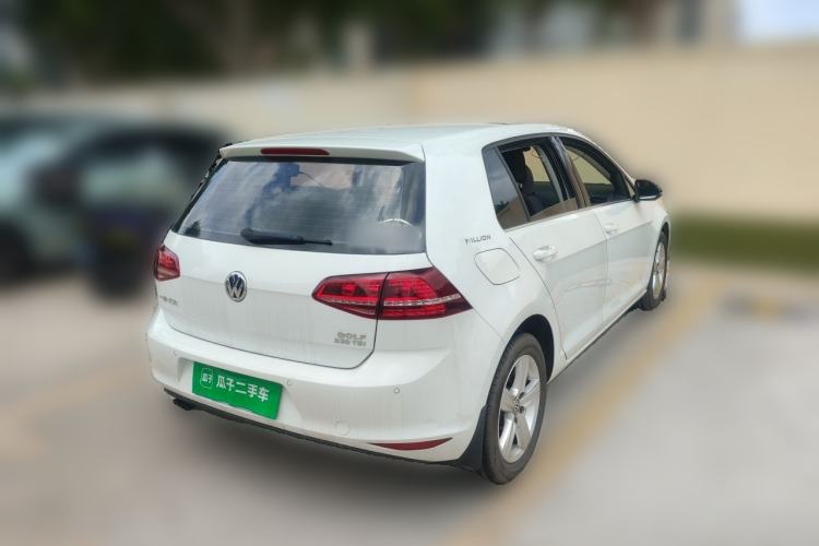 Used Volkswagen Golf 2017 230TSI Automatic Comfort Edition – Celebrating Milestone of One Million Units Rear Right 45 Deg