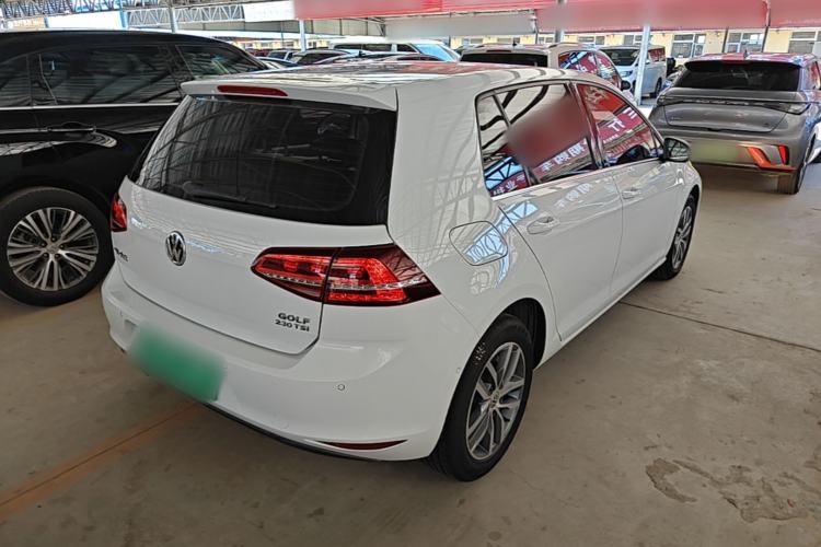 Used Volkswagen Golf 2017 230TSI Automatic Luxury Million-Vehicle Commemorative Edition Rear Right 45 Deg