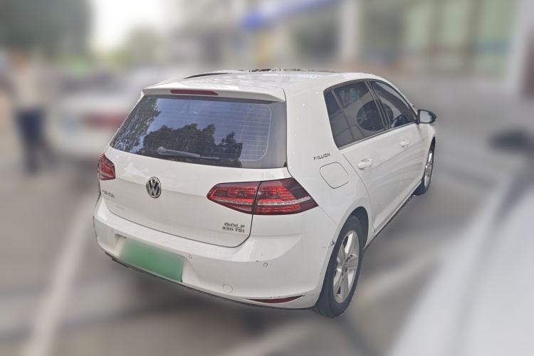 Used Volkswagen Golf 2017 230TSI Automatic Comfort Edition – Celebrating Milestone of One Million Units Rear Right 45 Deg