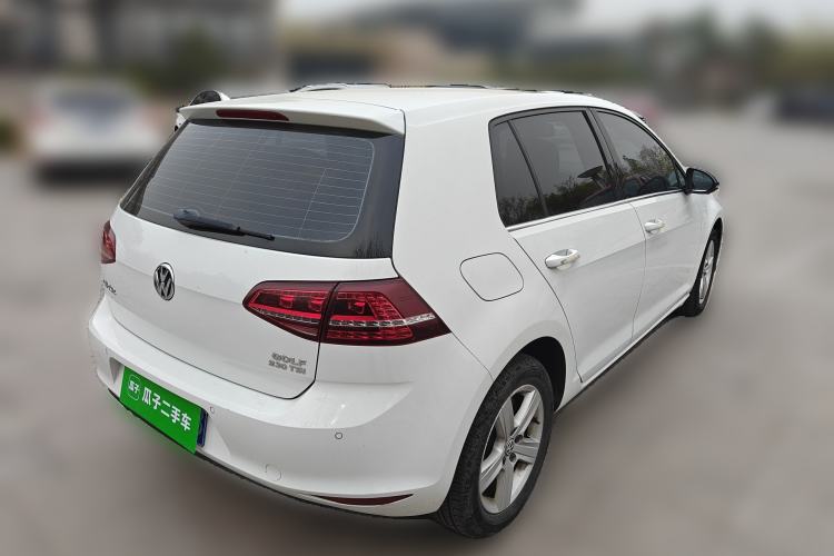 Used Volkswagen Golf 2017 230TSI Automatic Comfort Edition – Celebrating Milestone of One Million Units Rear Right 45 Deg