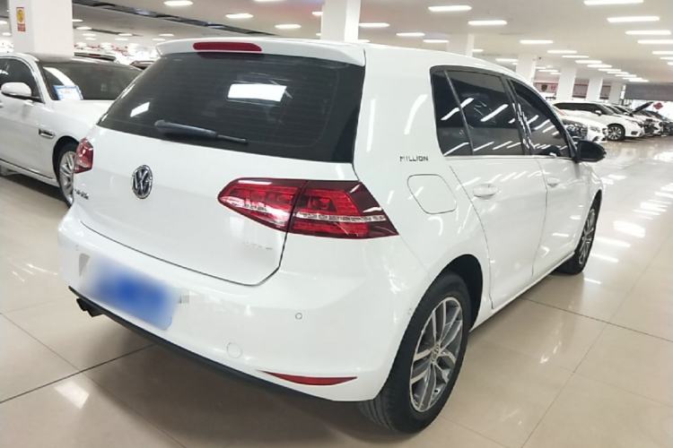 Used Volkswagen Golf 2017 230TSI Automatic Luxury Million-Vehicle Commemorative Edition Rear Right 45 Deg
