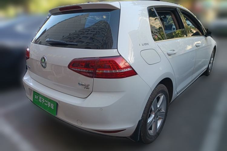 Used Volkswagen Golf 2017 230TSI Automatic Comfort Edition – Celebrating Milestone of One Million Units Rear Right 45 Deg