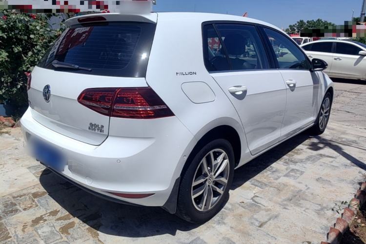 Used Volkswagen Golf 2017 230TSI Automatic Luxury Million-Vehicle Commemorative Edition Rear Right 45 Deg