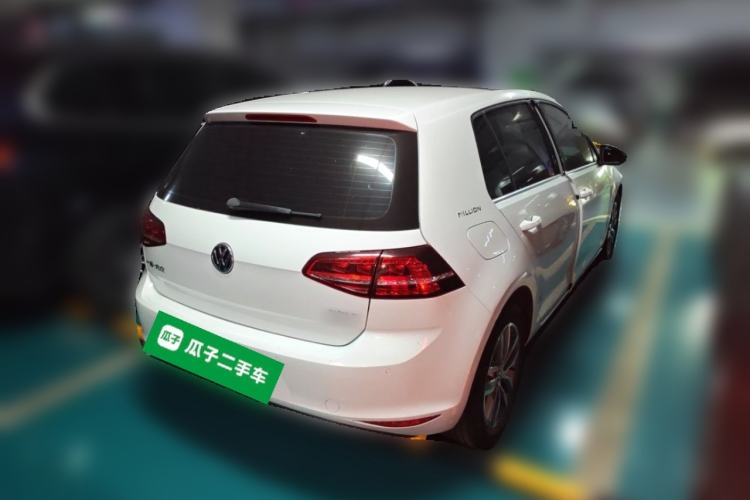 Used Volkswagen Golf 2017 230TSI Automatic Luxury Million-Vehicle Commemorative Edition Rear Right 45 Deg