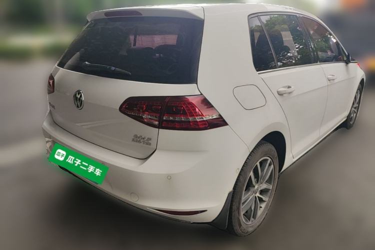 Used Volkswagen Golf 2017 230TSI Automatic Luxury Million-Vehicle Commemorative Edition Rear Right 45 Deg