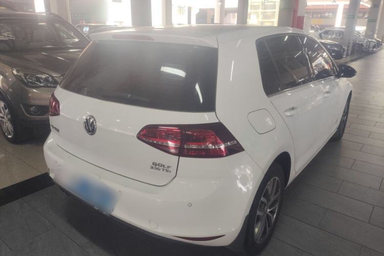 Used Volkswagen Golf 2017 230TSI Automatic Comfort Edition – Celebrating Milestone of One Million Units Rear Right 45 Deg