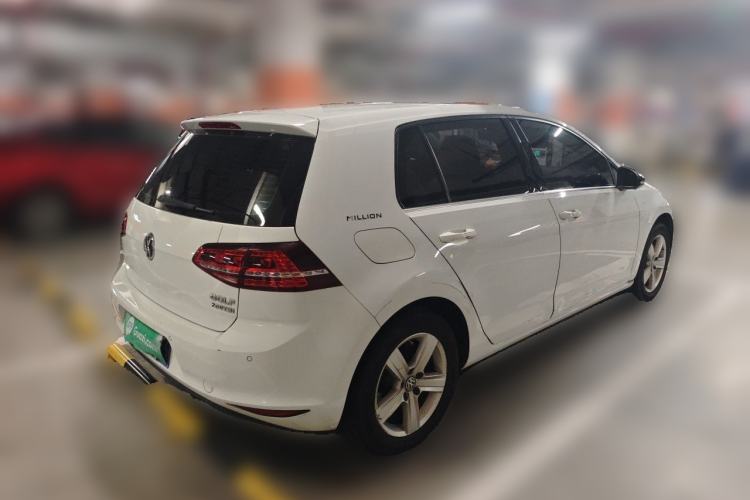 Used Volkswagen Golf 2017 230TSI Automatic Comfort Edition – Celebrating Milestone of One Million Units Rear Right 45 Deg