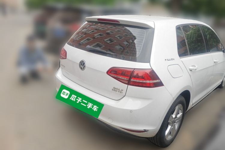 Used Volkswagen Golf 2017 230TSI Automatic Comfort Edition – Celebrating Milestone of One Million Units Rear Right 45 Deg