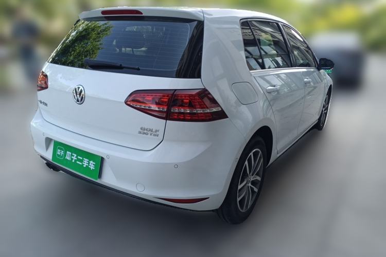 Used Volkswagen Golf 2017 230TSI Automatic Luxury Million-Vehicle Commemorative Edition Rear Right 45 Deg