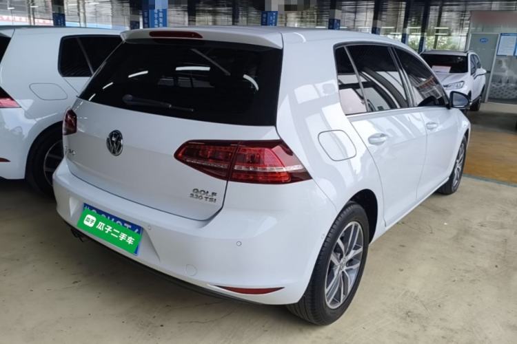 Used Volkswagen Golf 2017 230TSI Automatic Luxury Million-Vehicle Commemorative Edition Rear Right 45 Deg