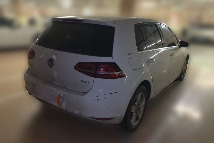 Used Volkswagen Golf 2017 1.6L Automatic Comfort Million-Vehicle Anniversary Edition Rear Right 45 Deg
