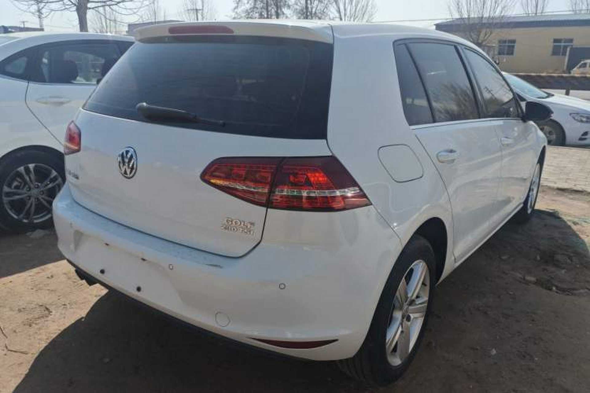 Used Volkswagen Golf 2017 230TSI Manual Comfort Edition – Celebrating Milestone of One Million Units Rear Right 45 Deg