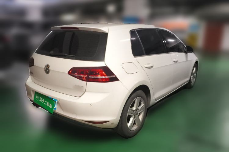 Used Volkswagen Golf 2017 230TSI Automatic Comfort Edition – Celebrating Milestone of One Million Units Rear Right 45 Deg