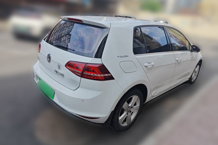 Used Volkswagen Golf 2017 230TSI Automatic Comfort Edition – Celebrating Milestone of One Million Units Rear Right 45 Deg