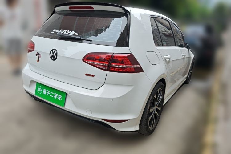 Used Volkswagen Golf 2017 280TSI Automatic R-Line Million-Vehicle Commemorative Edition Rear Right 45 Deg