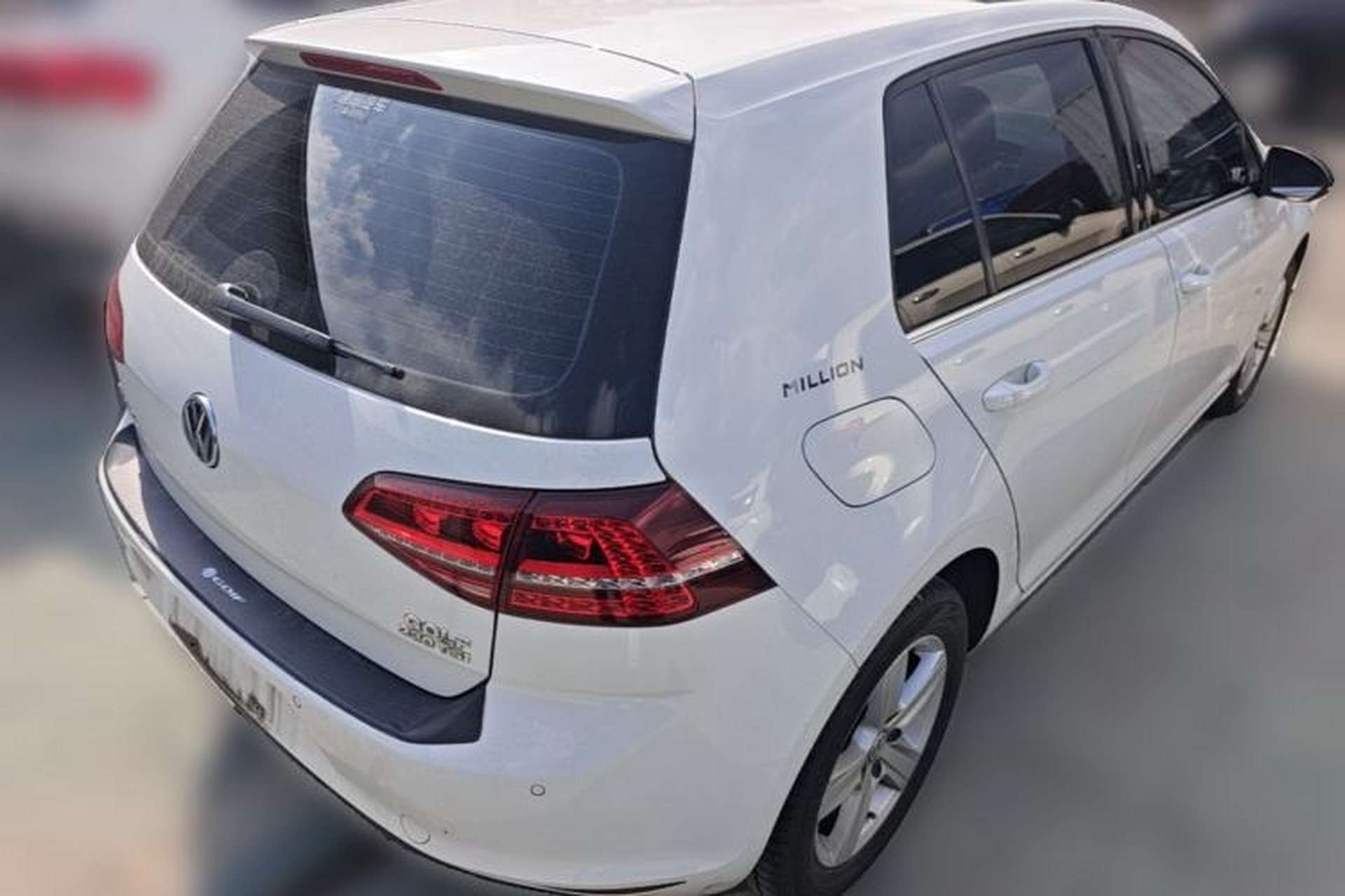 Used Volkswagen Golf 2017 230TSI Automatic Comfort Edition – Celebrating Milestone of One Million Units Rear Right 45 Deg