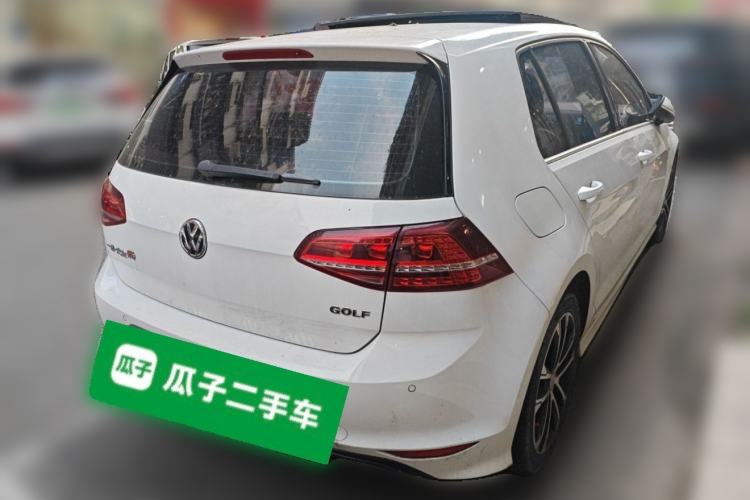 Used Volkswagen Golf 2017 280TSI Automatic R-Line Million-Vehicle Commemorative Edition Rear Right 45 Deg
