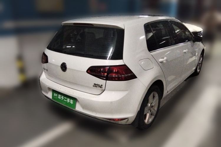 Used Volkswagen Golf 2017 230TSI Automatic Comfort Edition – Celebrating Milestone of One Million Units Rear Right 45 Deg