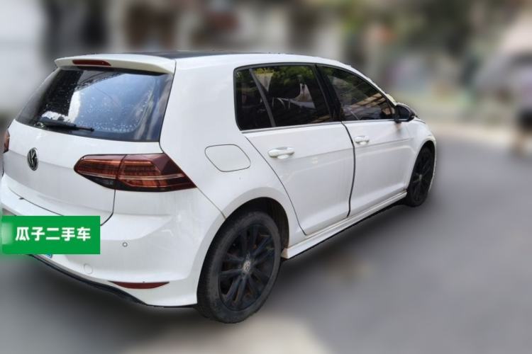 Used Volkswagen Golf 2017 280TSI Automatic R-Line Million-Vehicle Commemorative Edition Rear Right 45 Deg