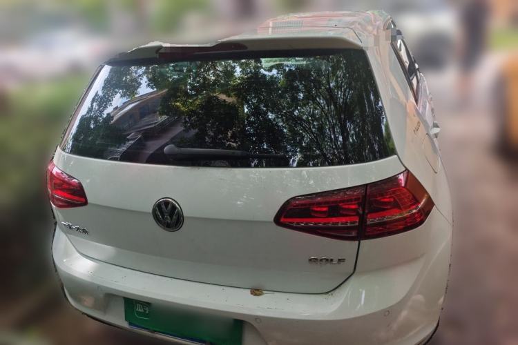 Used Volkswagen Golf 2017 1.6L Automatic Comfort Million-Vehicle Anniversary Edition Rear