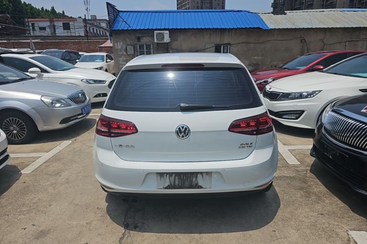 Used Volkswagen Golf 2017 230TSI Automatic Comfort Edition – Celebrating Milestone of One Million Units Rear