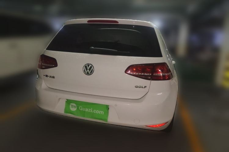 Used Volkswagen Golf 2017 1.6L Automatic Comfort Million-Vehicle Anniversary Edition Rear
