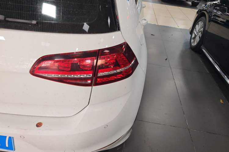Used Volkswagen Golf 2017 280TSI Automatic R-Line Million-Vehicle Commemorative Edition Right Rear Taillight