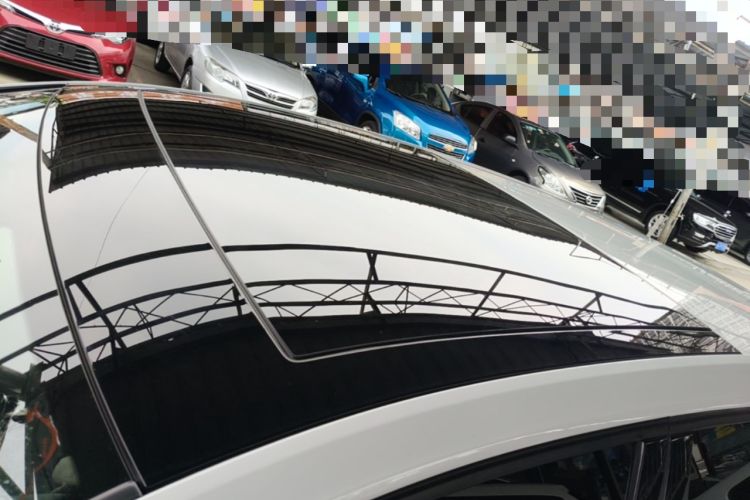 Used Volkswagen Golf 2017 280TSI Automatic R-Line Million-Vehicle Commemorative Edition Roof