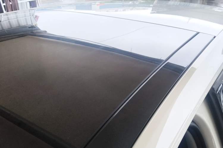 Used Volkswagen Golf 2017 230TSI Automatic Luxury Million-Vehicle Commemorative Edition Roof