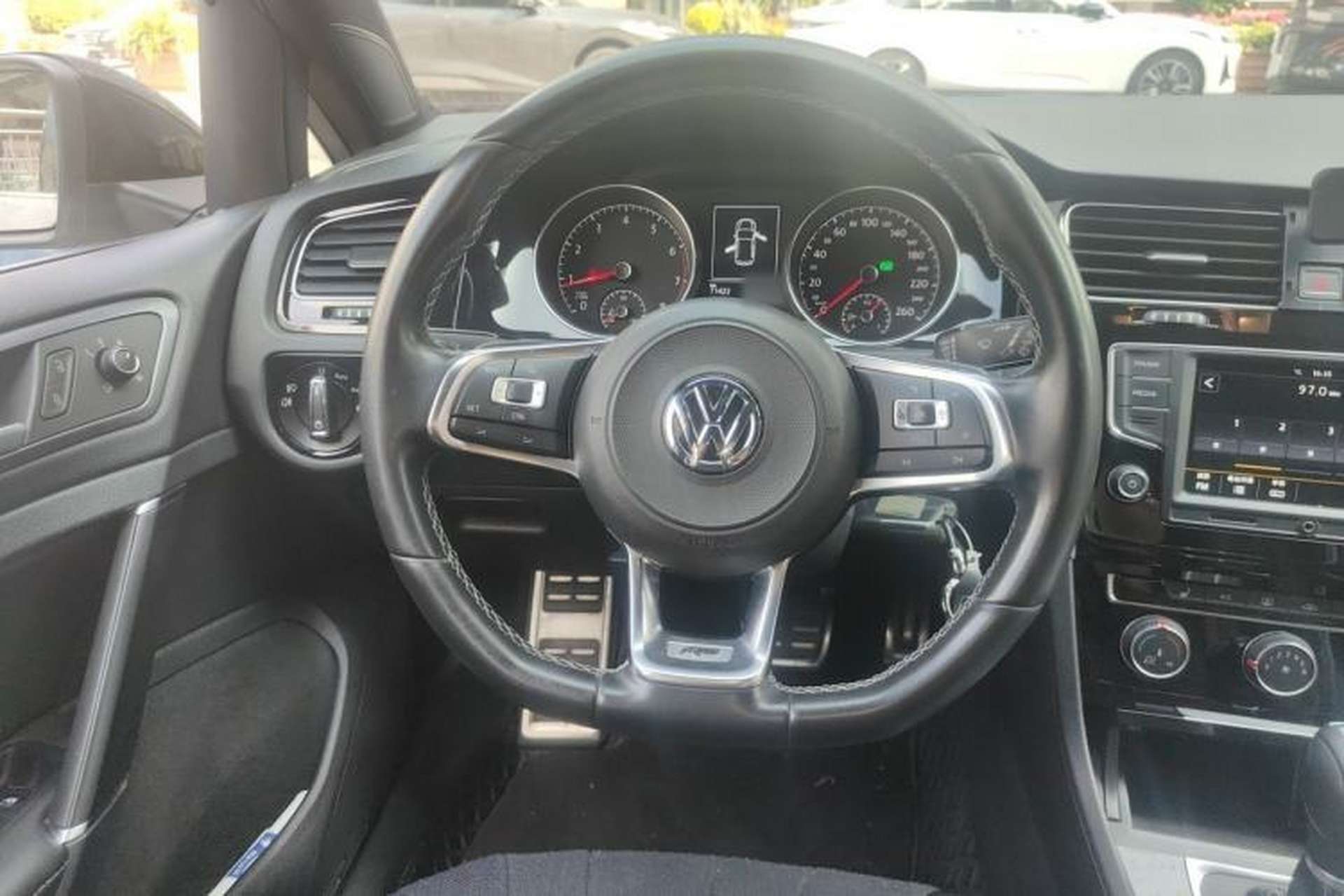 Used Volkswagen Golf 2017 280TSI Automatic R-Line Million-Vehicle Commemorative Edition Steering Wheel