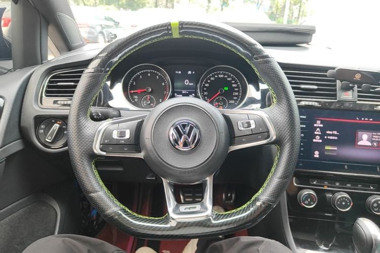 Used Volkswagen Golf 2017 280TSI Automatic R-Line Million-Vehicle Commemorative Edition Steering Wheel