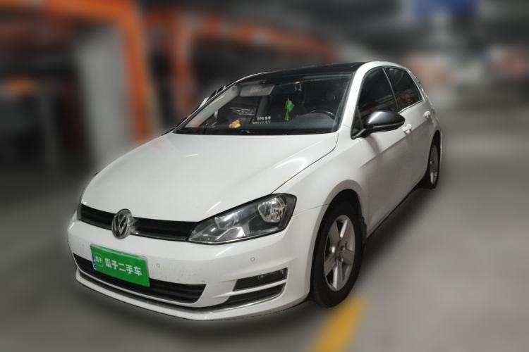Used Volkswagen Golf 2017 230TSI Automatic Comfort Edition – Celebrating Milestone of One Million Units Guazi used car, China used car export, Used car for sale, Used  cars, Cheapest cars for sale