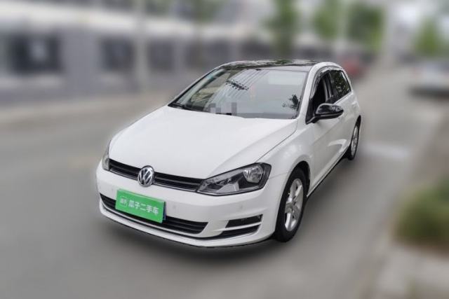 Used Volkswagen Golf 2017 1.6L Automatic Comfort Million-Vehicle Anniversary Edition