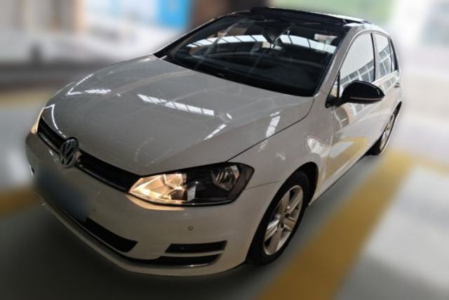 Used Volkswagen Golf 2017 1.6L Automatic Comfort Million-Vehicle Anniversary Edition