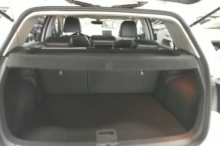 Used Volkswagen Golf 2017 230TSI Automatic Luxury Million-Vehicle Commemorative Edition Trunk