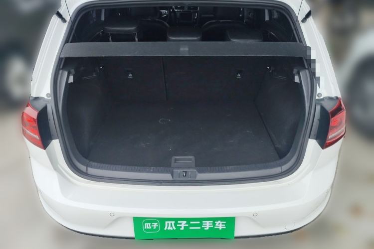 Used Volkswagen Golf 2017 280TSI Automatic R-Line Million-Vehicle Commemorative Edition Trunk