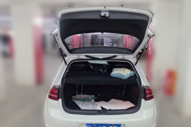 Used Volkswagen Golf 2017 1.6L Automatic Comfort Million-Vehicle Anniversary Edition Trunk