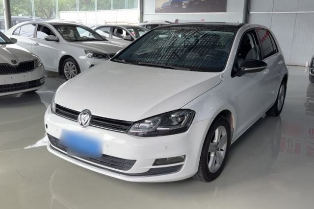 Ojetý Volkswagen Golf 2017 230TSI Automatic Comfort Edition – Celebrating Milestone of One Million Units