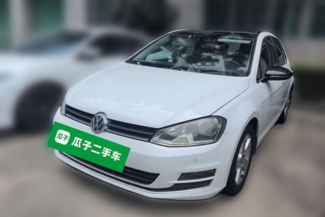 Used Volkswagen Golf 2017 1.6L Automatic Comfort Million-Vehicle Anniversary Edition