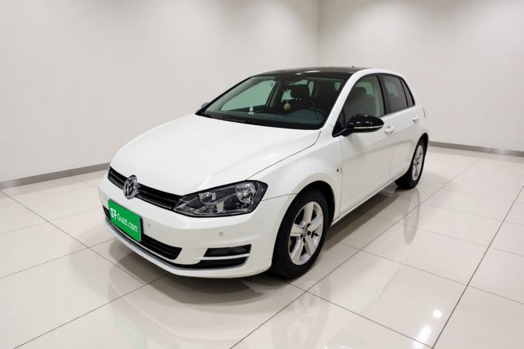 Used Volkswagen Golf 2017 230TSI Automatic Comfort Edition – Celebrating Milestone of One Million Units Guazi used car, China used car export, Used car for sale, Used  cars, Cheapest cars for sale