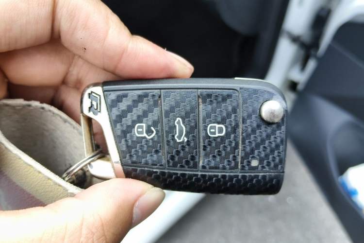 Used Volkswagen Golf 2017 280TSI Automatic R-Line Million-Vehicle Commemorative Edition Vehicle Key