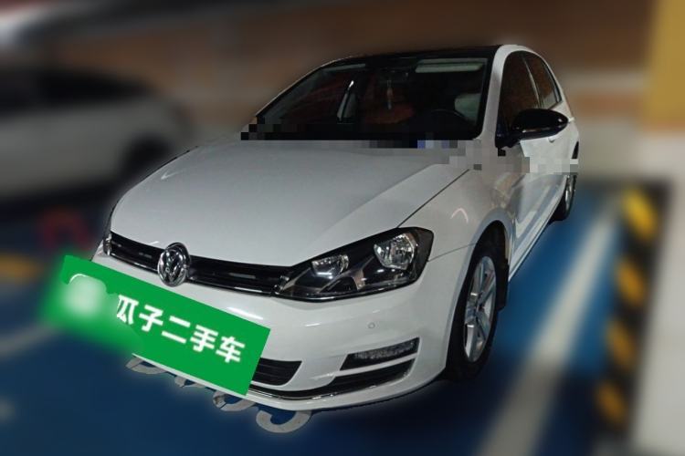 Used Volkswagen Golf 2017 1.6L Automatic Comfort Million-Vehicle Anniversary Edition Guazi used car, China used car export, Used car for sale, Used  cars, Cheapest cars for sale