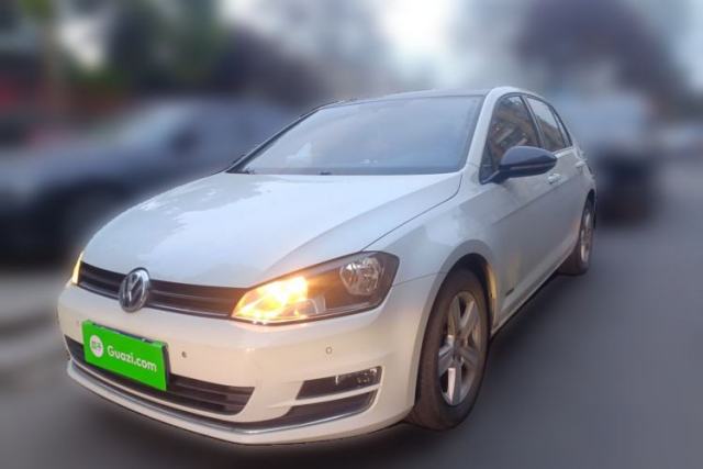 Used Volkswagen Golf 2017 1.6L Automatic Comfort Million-Vehicle Anniversary Edition