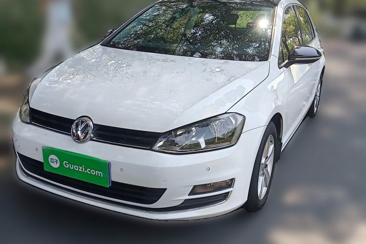 Used Volkswagen Golf 2017 1.6L Automatic Comfort Million-Vehicle Anniversary Edition Guazi used car, China used car export, Used car for sale, Used cars, Cheapest cars for sale