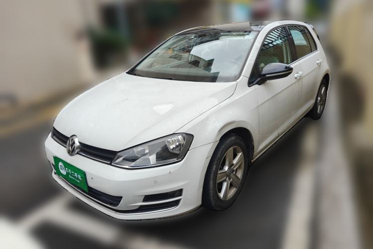 Used Volkswagen Golf 2017 230TSI Automatic Comfort Edition – Celebrating Milestone of One Million Units Guazi used car, China used car export, Used car for sale, Used  cars, Cheapest cars for sale