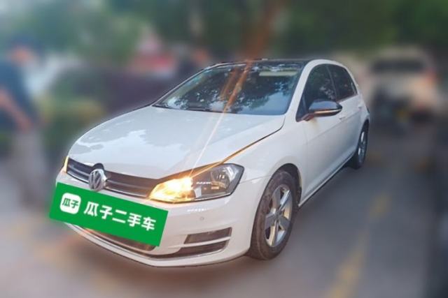 Used Volkswagen Golf 2017 1.6L Automatic Comfort Million-Vehicle Anniversary Edition