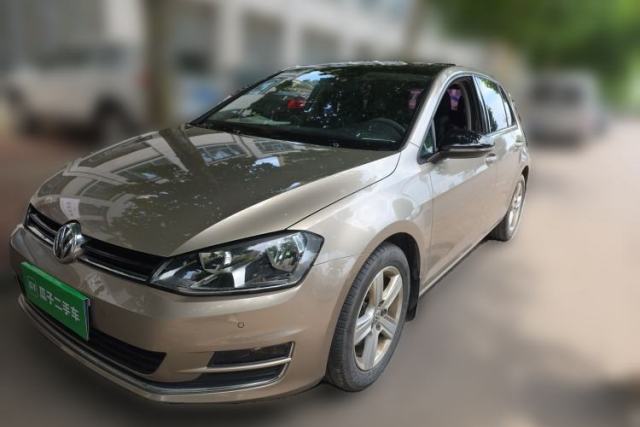 Used Volkswagen Golf 2017 1.6L Automatic Comfort Million-Vehicle Anniversary Edition