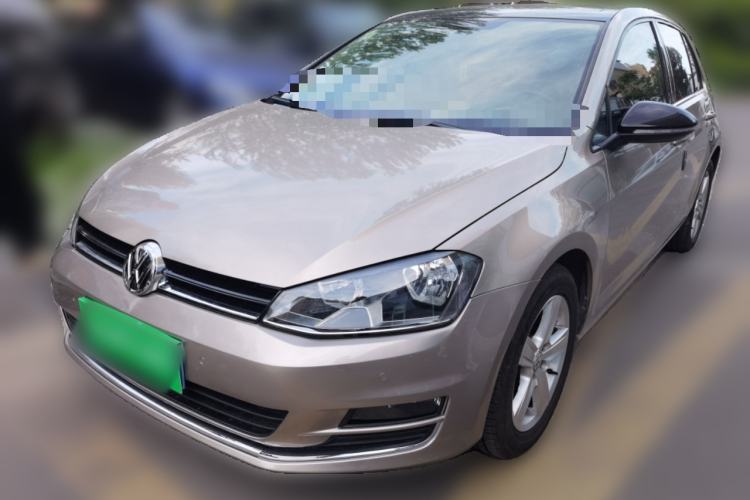 Used Volkswagen Golf 2017 230TSI Automatic Comfort Edition – Celebrating Milestone of One Million Units Guazi used car, China used car export, Used car for sale, Used  cars, Cheapest cars for sale